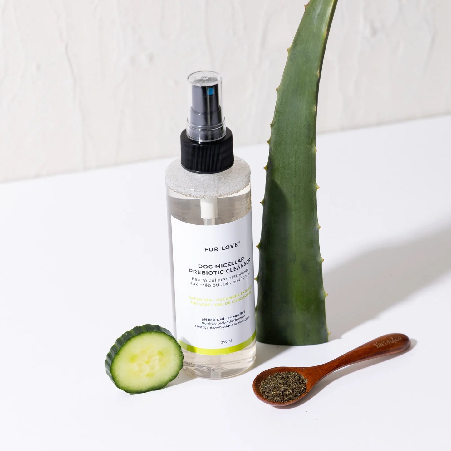 No-Rinse Micellar Water for Dogs – Prebiotics & Aloe Vera