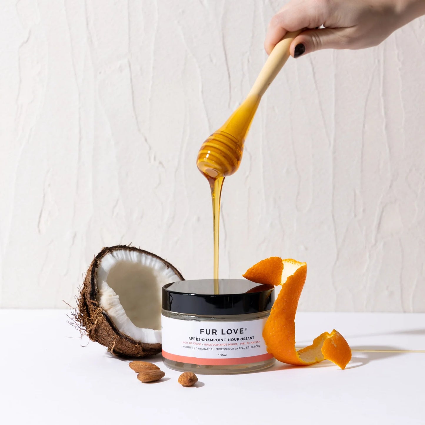 Ultra-Hydrating Conditioner – Coconut & Sweet Almond Oil